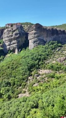 Meteora Manastırları, Teselya, Yunanistan 'ın Bahar Panoramik Manastırı