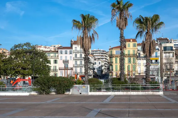 CANNES, FRANCE - 29 Ocak 2024: Cannes, Provence Alpes-Cote d 'Azur, Fransa