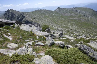 Bulgaristan 'ın Kalin zirvesi yakınlarındaki Rila Dağı' nın şaşırtıcı manzarası