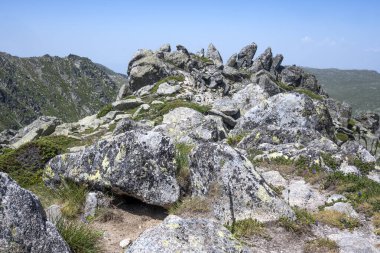 Bulgaristan 'ın Kalin zirvesi yakınlarındaki Rila Dağı' nın şaşırtıcı manzarası