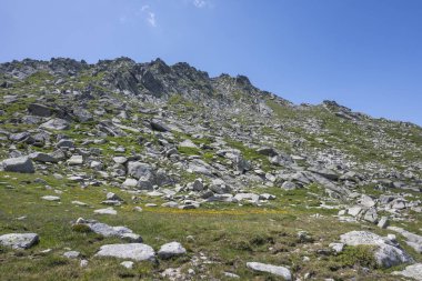 Bulgaristan 'ın Kalin zirvesi yakınlarındaki Rila Dağı' nın şaşırtıcı manzarası