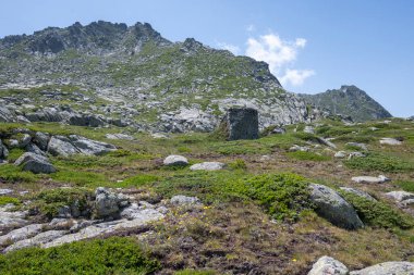 Bulgaristan 'ın Kalin zirvesi yakınlarındaki Rila Dağı' nın şaşırtıcı manzarası
