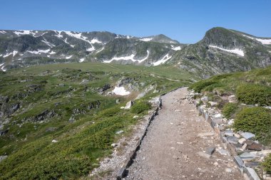 Bulgaristan 'ın Yedi Rila Gölü yakınlarındaki Rila Dağı' nın muhteşem manzarası