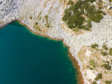 Bulgaristan 'ın Musala zirvesi yakınlarındaki Rila dağının havadan görüntüsü