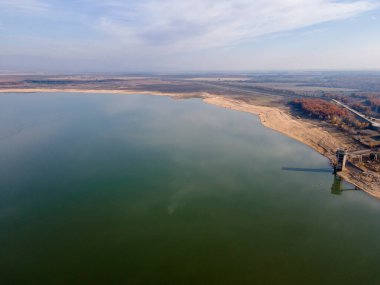 Pyasachnik (Kumtaşı) Reservoir, Sredna Gora Dağı, Filibe Bölgesi, Bulgaristan