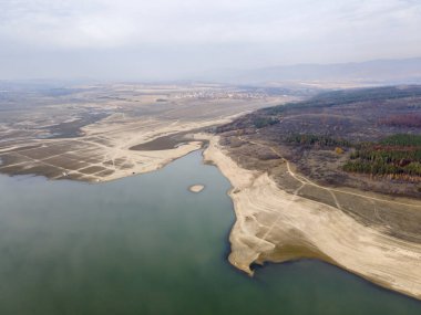 Pyasachnik (Kumtaşı) Reservoir, Sredna Gora Dağı, Filibe Bölgesi, Bulgaristan