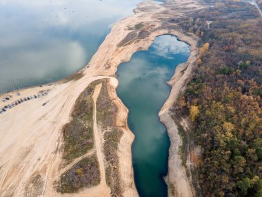 Pyasachnik (Kumtaşı) Reservoir, Sredna Gora Dağı, Filibe Bölgesi, Bulgaristan