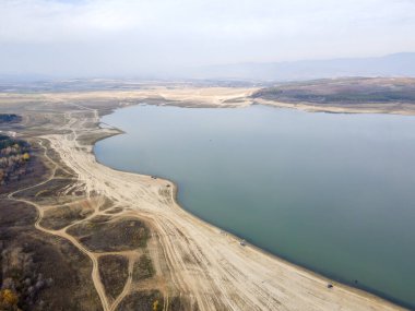 Pyasachnik (Kumtaşı) Reservoir, Sredna Gora Dağı, Filibe Bölgesi, Bulgaristan