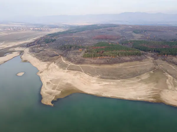 stock image Aerial view of Pyasachnik (Sandstone) Reservoir, Sredna Gora Mountain, Plovdiv Region, Bulgaria