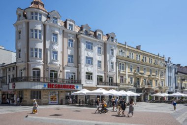 PLOVDIV, BULGARIA - 6 Temmuz 2023: Bulgaristan 'ın Filibe kentinin şaşırtıcı Panoramik görünümü