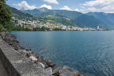MONTREUX, SWitzERLAND - 19 Haziran 2023: Montreux, Vaud Kantonu, İsviçre Yaz Panoraması