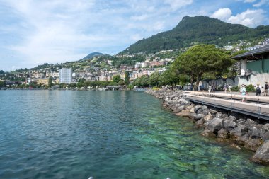 MONTREUX, SWitzERLAND - 19 Haziran 2023: Montreux, Vaud Kantonu, İsviçre Yaz Panoraması