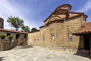 Meteora Manastırları, Teselya, Yunanistan 'ın Bahar Panoramik Manastırı