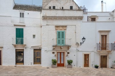 İtalya 'nın Apulia Bölgesi, Locorotondo Eski Kasabası Panoraması