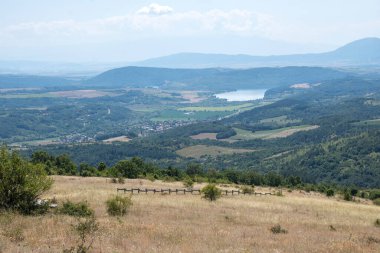 Rudina Dağı, Pernik Bölgesi, Bulgaristan 'ın İnanılmaz Yaz Manzarası