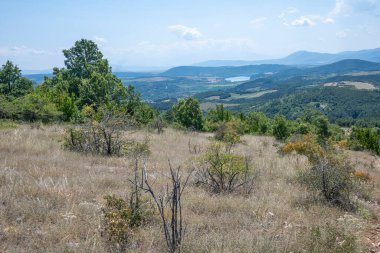 Rudina Dağı, Pernik Bölgesi, Bulgaristan 'ın İnanılmaz Yaz Manzarası