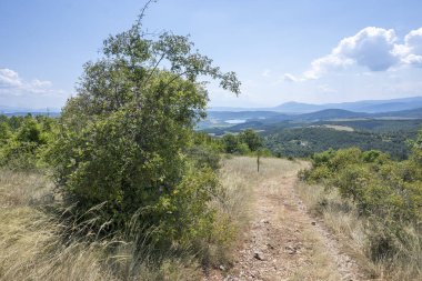 Rudina Dağı, Pernik Bölgesi, Bulgaristan 'ın İnanılmaz Yaz Manzarası