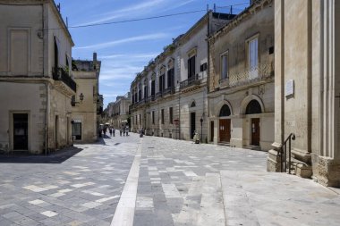 LECCE, İtalya - 12 Mayıs 2024: İtalya 'nın Apulia Bölgesi' ndeki Eski Lecce kasabasının muhteşem manzarası