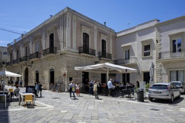 LECCE, İtalya - 12 Mayıs 2024: İtalya 'nın Apulia Bölgesi' ndeki Eski Lecce kasabasının muhteşem manzarası