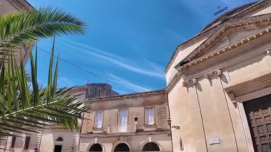 İtalya 'nın Apulia Bölgesi' ndeki Eski Lecce kasabasının muhteşem manzarası.