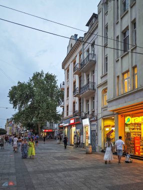 PLOVDIV, BULGARIA - 6 Eylül 2026: Bulgaristan 'ın Plovdiv kentinin İnanılmaz Gece Panoraması