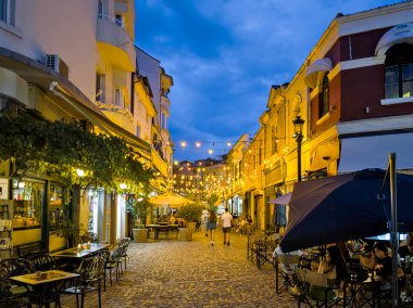 PLOVDIV, BULGARIA - 6 Eylül 2026: Bulgaristan 'ın Plovdiv kentinin İnanılmaz Gece Panoraması