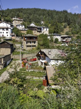 Bulgaristan 'ın Filibe Bölgesi, Otantik 19. yüzyıl evleriyle Sitovo Köyü Panoraması