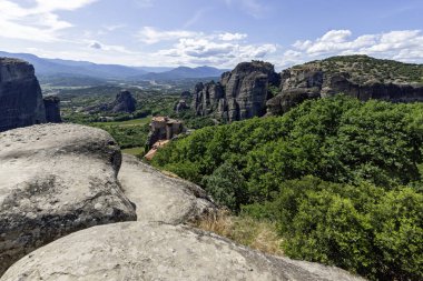 Meteora Manastırları, Teselya, Yunanistan 'ın İnanılmaz Panoramik Manastırı
