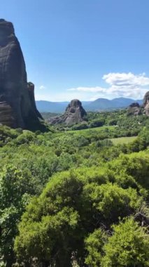 Meteora Manastırları, Teselya, Yunanistan 'ın Bahar Panoramik Manastırı