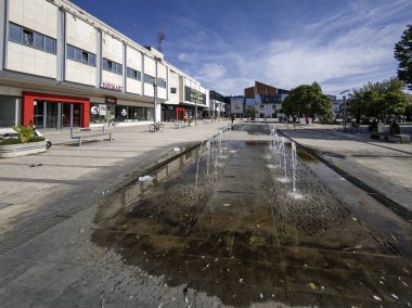 PIROT, SERBIA - 21 Eylül 2024: Güney ve Doğu Sırbistan 'ın Pirot kentinin inanılmaz manzarası