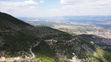 Bulgaristan 'ın Blagoevgrad bölgesinin Gotse Delchev kentinin hava manzarası