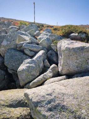 Bulgaristan 'ın Cherni Vrah zirvesi yakınlarındaki Vitosha Dağı' nın şaşırtıcı sonbahar manzarası