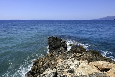 Ammoudia Köyü, Epirus, Yunanistan 'daki Acheron nehrinin ağzının muhteşem manzarası