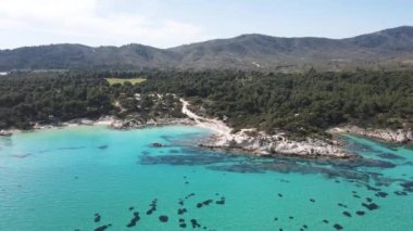 Orange Beach, Chalkidiki, Orta Makedonya ve Yunanistan yakınlarındaki Sithonia kıyı şeridinin inanılmaz manzarası