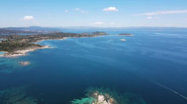 Karydi Sahili yakınlarındaki Sithonia kıyı şeridi, Chalkidiki, Orta Makedonya, Yunanistan