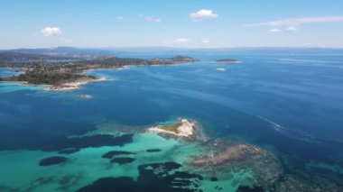 Karydi Sahili yakınlarındaki Sithonia kıyı şeridi, Chalkidiki, Orta Makedonya, Yunanistan