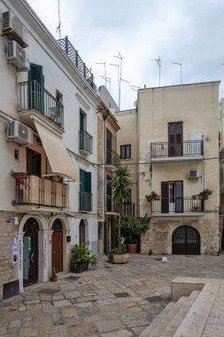 BARI, İtalya - 16 Mayıs 2024: Bari, Apulia Bölgesi, İtalya 'nın Eski Kasabası' nın inanılmaz manzarası