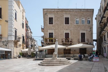 BARI, İtalya - 16 Mayıs 2024: Bari, Apulia Bölgesi, İtalya 'nın Eski Kasabası' nın inanılmaz manzarası