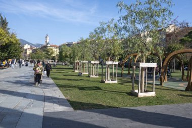 Güzel, FRANCE - 28 Ocak 2024: Nice, Provence Alpes-Cote d 'Azur, Fransa' da tipik sokak ve bina