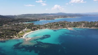 Lagonisi Sahili yakınlarındaki Sithonia kıyı şeridi, Chalkidiki, Orta Makedonya, Yunanistan
