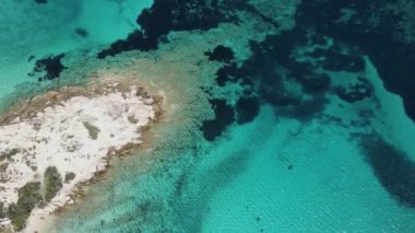 Lagonisi Sahili yakınlarındaki Sithonia kıyı şeridi, Chalkidiki, Orta Makedonya, Yunanistan