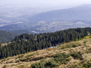 Bulgaristan 'ın Vitosha Dağı' nın şaşırtıcı sonbahar manzarası