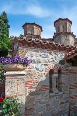 Meteora Manastırlarının bahar manzarası, Teselya, Yunanistan