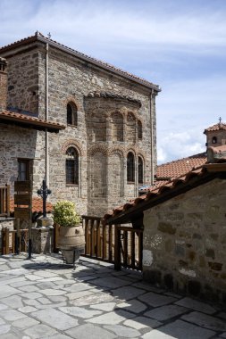 Meteora Manastırlarının bahar manzarası, Teselya, Yunanistan