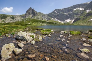 Bulgaristan 'ın Yedi Rila Gölü yakınlarındaki Rila Dağı' nın Şaşırtıcı Panoraması