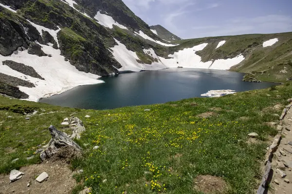 Bulgaristan 'ın Yedi Rila Gölü yakınlarındaki Rila Dağı' nın Şaşırtıcı Panoraması