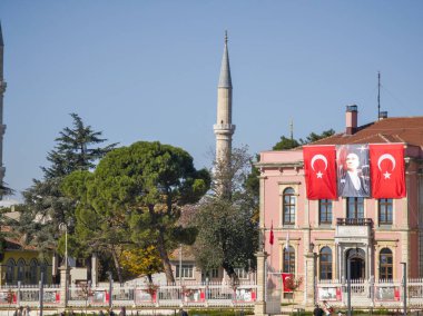 EDIRNE, TURKEY - Kasım 02, 2024: Edirne şehir merkezinin panoramik manzarası, Doğu Trakya, Türkiye