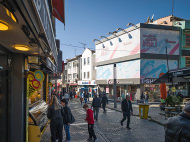 EDIRNE, TURKEY - Kasım 02, 2024: Edirne şehir merkezinin panoramik manzarası, Doğu Trakya, Türkiye