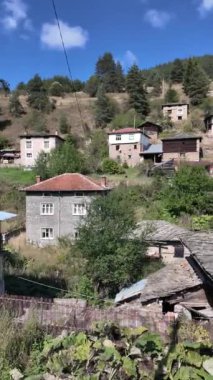 Bulgaristan 'ın Filibe Bölgesi, Otantik 19. yüzyıl evleriyle Sitovo Köyü Panoraması