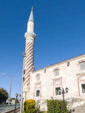 Türkiye 'nin Doğu Trakya kentindeki Edirne kentindeki Uc Serefeli (Burmali veya Üç Balkon) camii